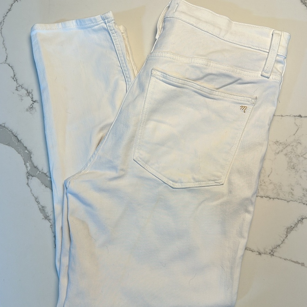 Madewell White sz 31 stovepipe jeans